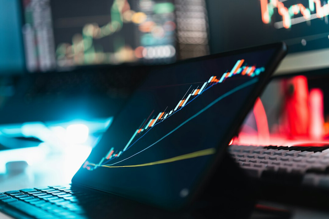 financial software dashboard